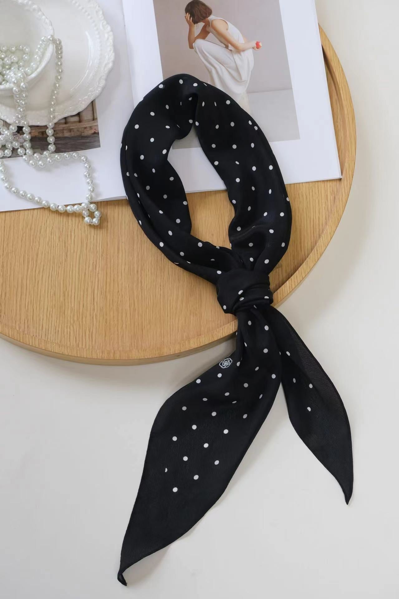 Black White Polka Dot Camellia Diamond Silk Scarf(35.43" × 17.72")