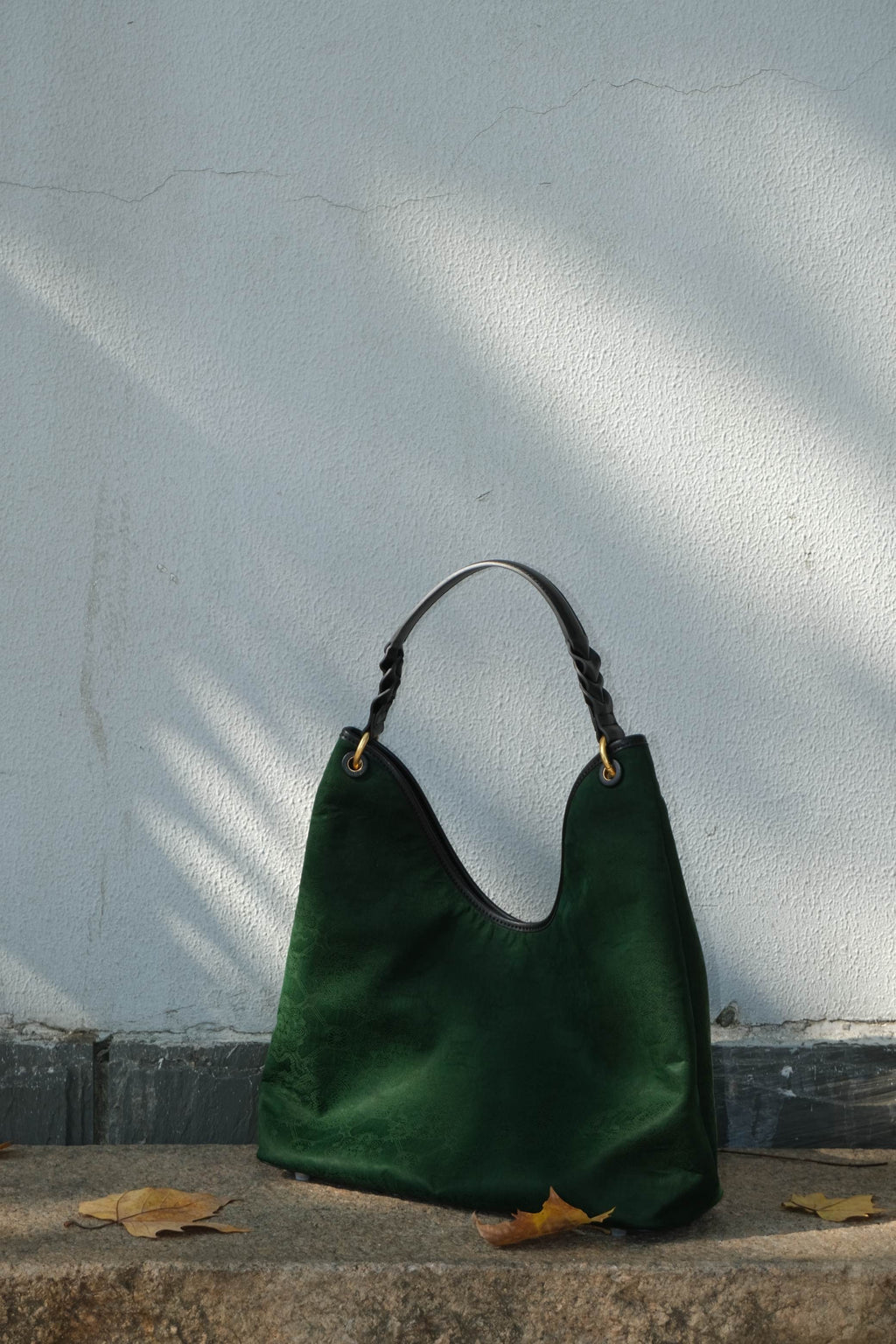 Dark Green Embossed Xiangyunsha Silk Cow Leather Large Commute Tote Bag
