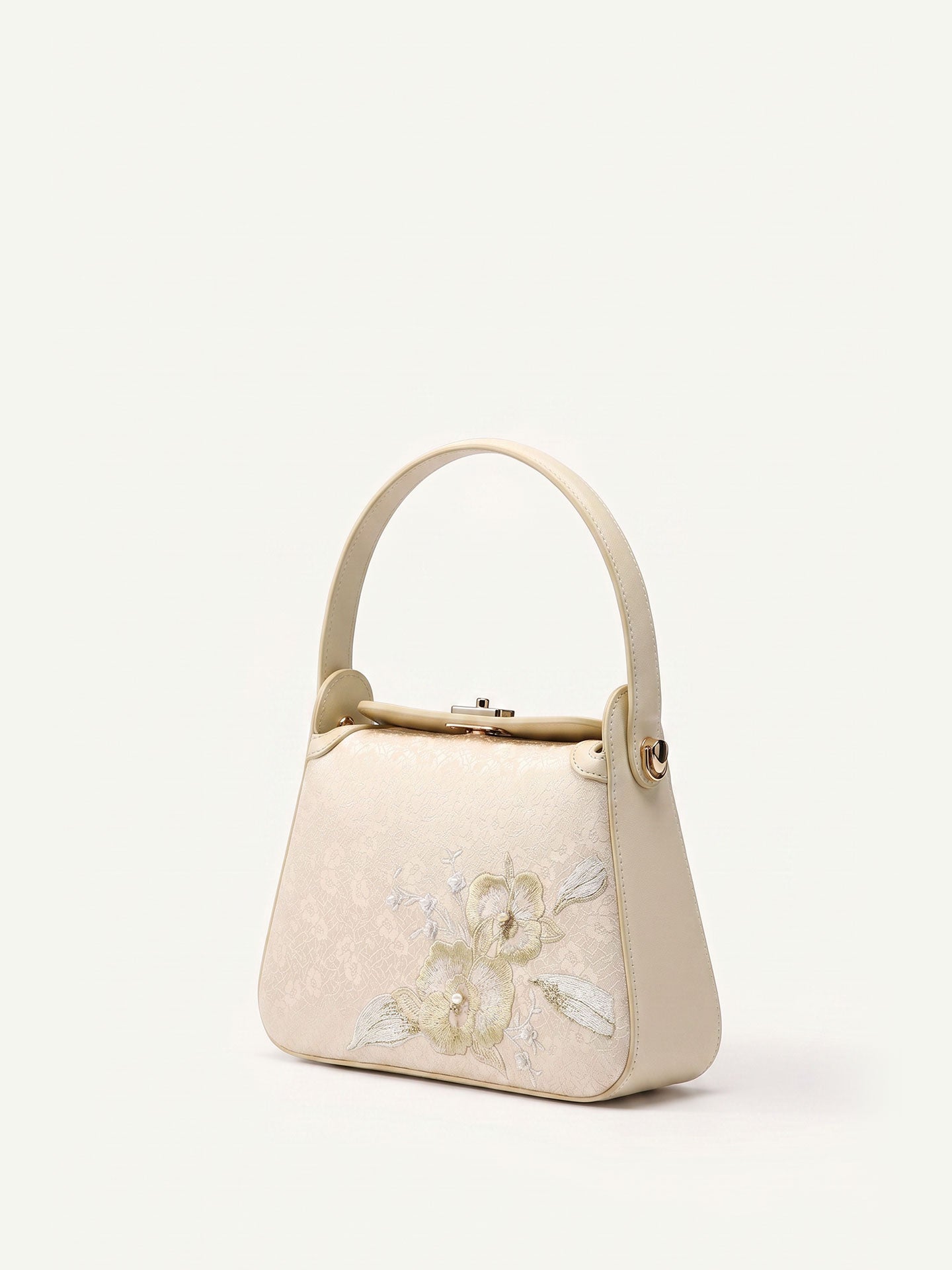 Classic Lingjin silk handbag with timeless elegance