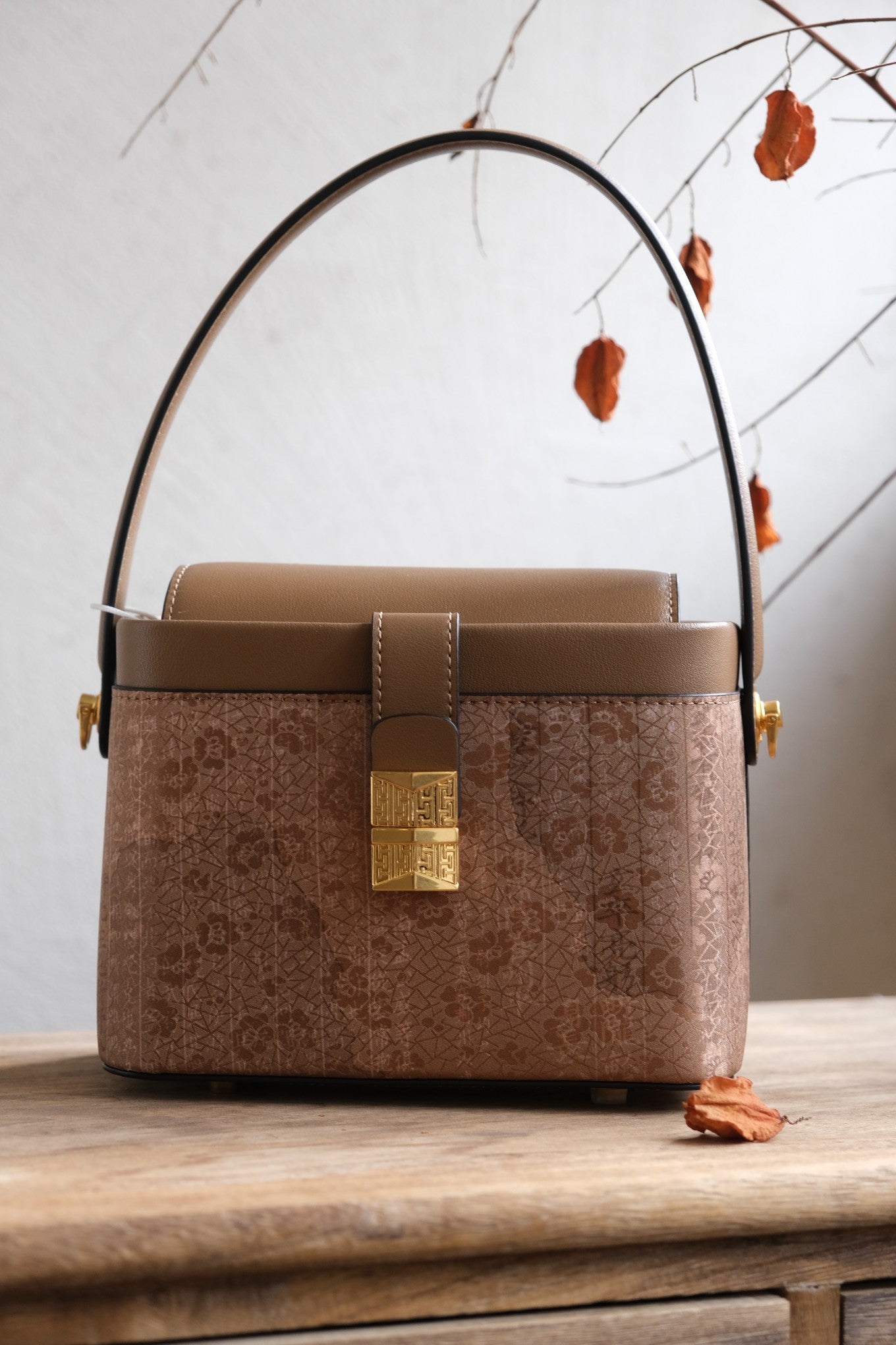 Natural Lingjin fabric detail on handmade handbag