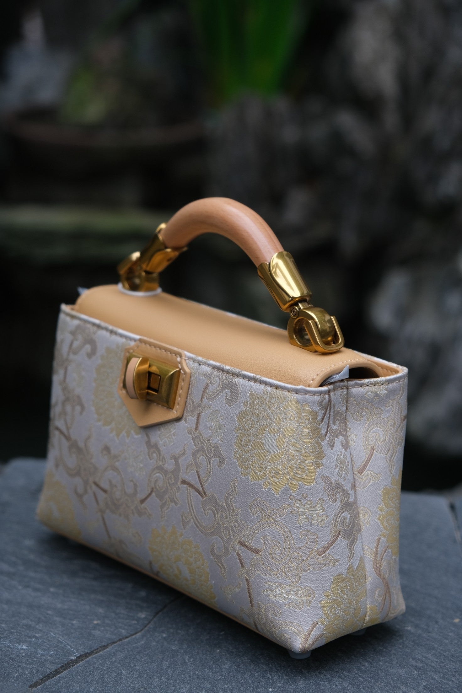 Songjin silk accessory with traditional textile art